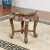 タイガーマスター赤木家具アフリカ手羽先木（学名：アフリカ崖豆木）純木テーブルテーブルテーブルテーブルとテーブルとテーブルとテーブルのセットのテーブルとテーブルのセットのテーブルテーブルテーブルとテーブルのセットのテーブルテーブルのセットは、中国式の古典家具の直径は1.08メートルで、4つのベンチがあります。