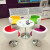 穂驰家具（SUICHI）商谈テーブルと椅子の三つのテーブルの钢化ガラステーブルの接客テーブルと椅子の组み合わせのシンプロコーヒーテーブルのビジネス交渉テーブルの组み合わせの色テーブルの三つの椅子