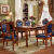 宮寓家具洋風純木立テーブルとアメリカンテーブル家庭用テーブルの家具古典純木テーブルと洋風テーブルの長方形テーブル1.65メートルの板面テーブル+4本のガーターの縁椅子+2本の肘掛け椅子