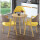 原木色+カラチの黄色の布の椅子