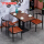 コーヒー色のテーブル四つの椅子（濃い色の牛の角の椅子を配合）