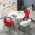 赤と白の皮椅子+白の木のテーブル+4つのテーブル