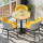 黄布椅子+原木テーブル+三台の椅子
